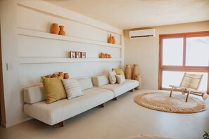 Suite Lahaina - Frente Mar | In-room safe, free WiFi - Lahaina Hotel (Amontada)