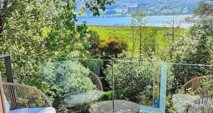 Beautifully converted 18th century watermill overlooking Loch Tay