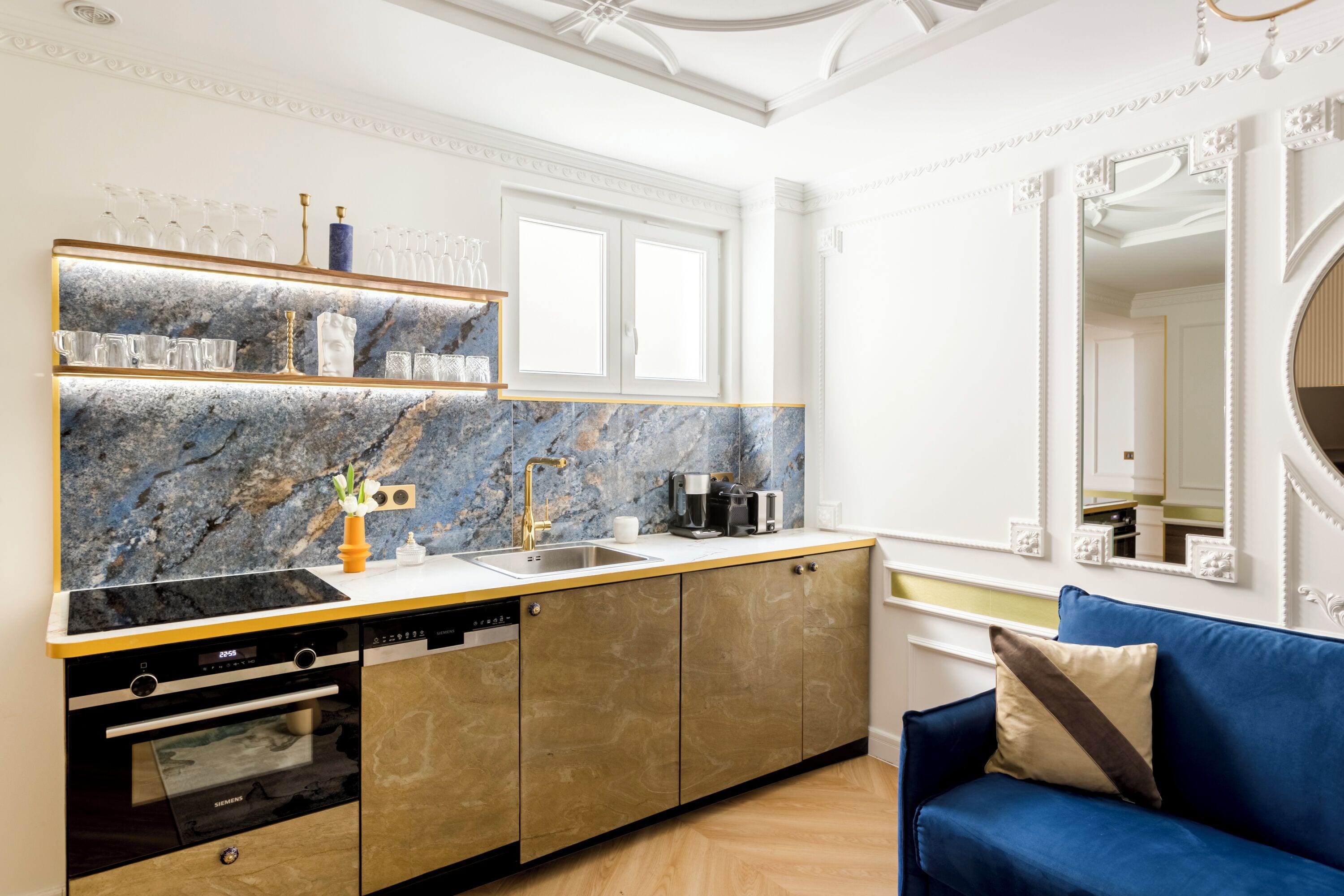 Apartment | Private kitchen | Fridge, microwave, oven, stovetop