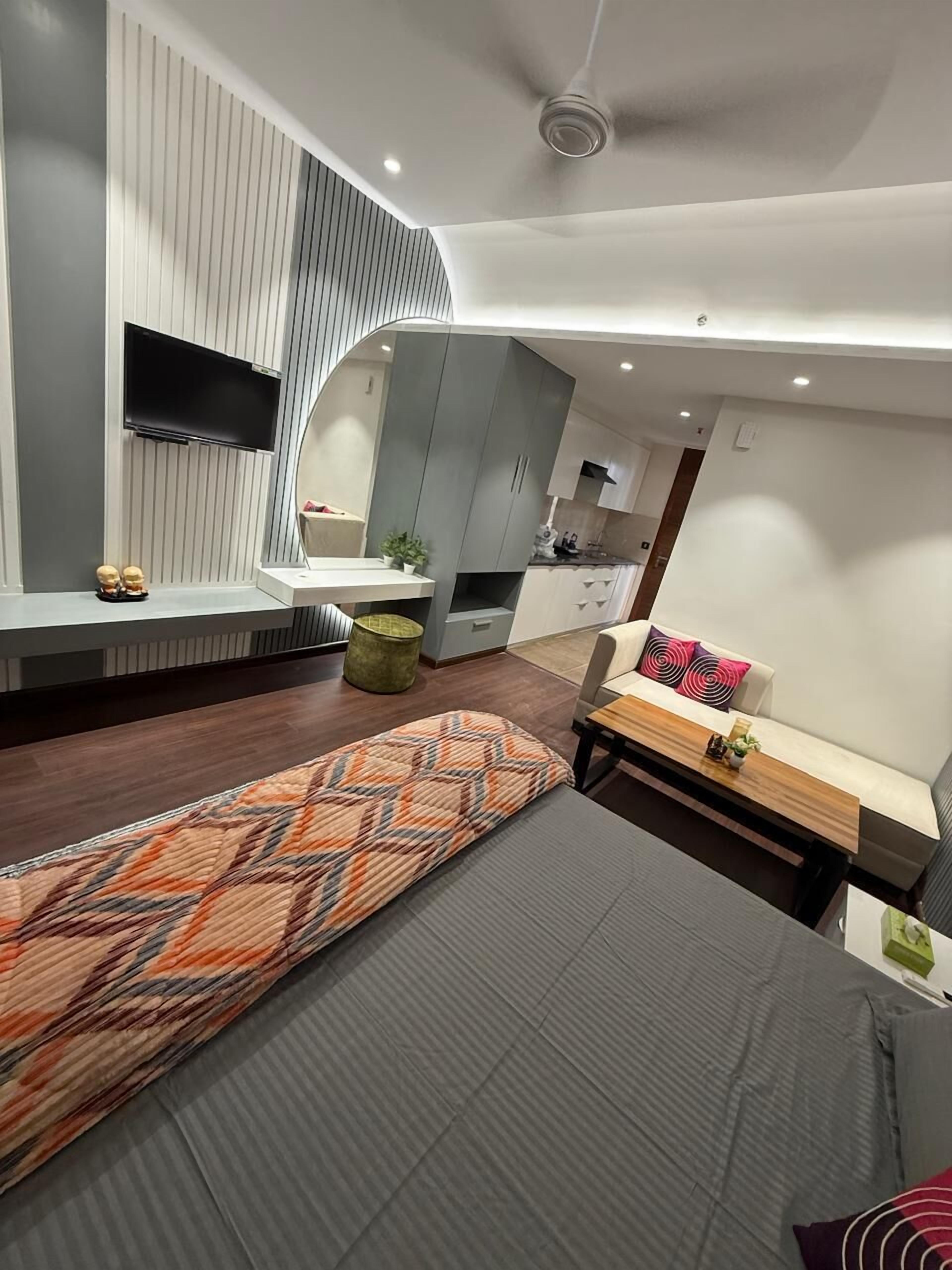 Deluxe Double Room | Free WiFi