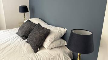 Setrika/meja setrika dan Wi-Fi gratis