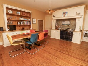 Dining - Elford Farmhouse (Seahouses)