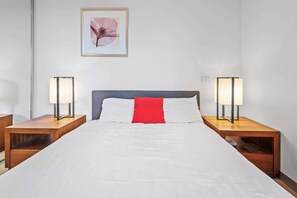 Appartement | 1 chambre, fer et planche à repasser, literie fournie