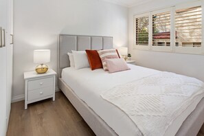 Apartment - Cosy Unit With Parking Near New Farm Park & River (Brisbane)