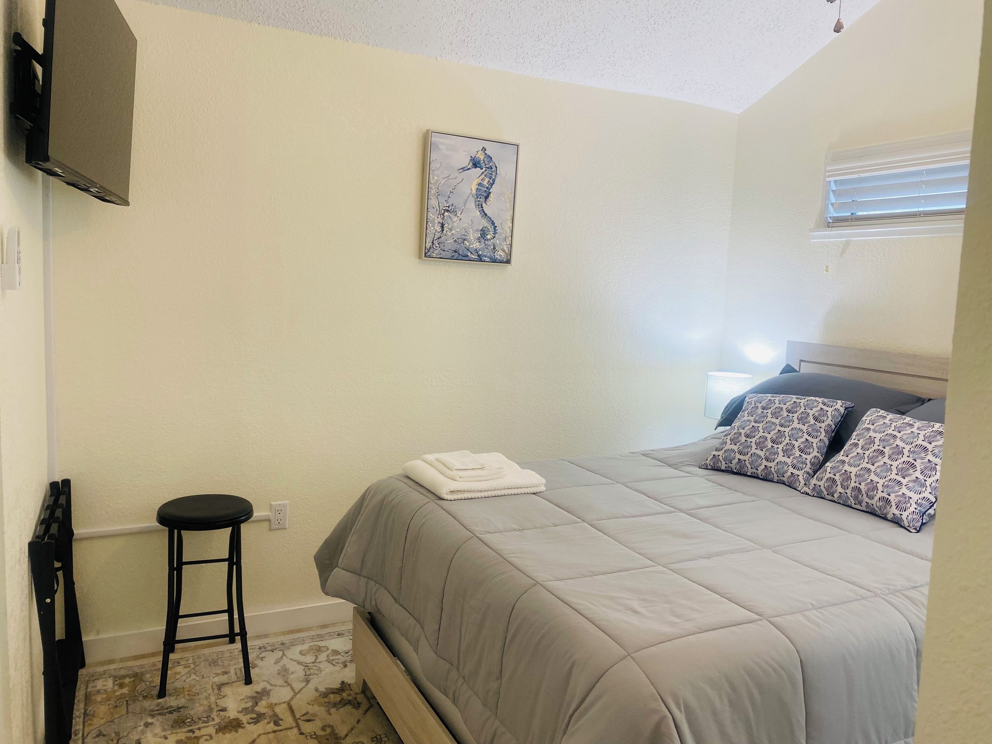1 bedroom, iron/ironing board, WiFi, bed sheets
