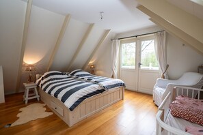 Villa | 2 bedrooms, individually furnished