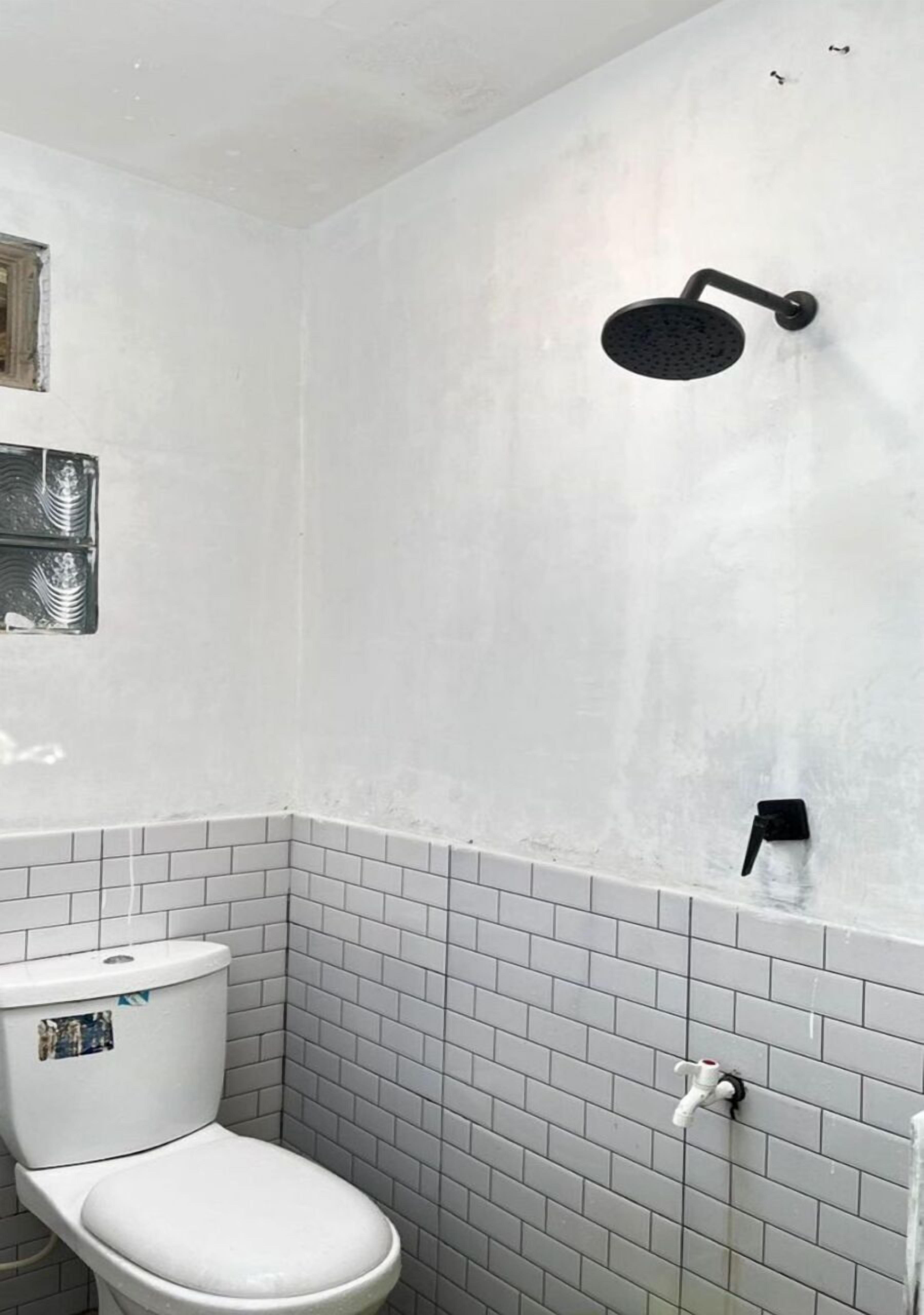 Chambre Familiale, patio | Salle de bain