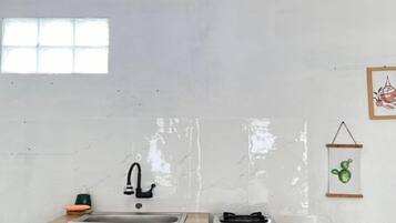 Familieværelse - terrasse | Privat køkken