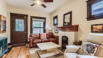 Smart TV, fireplace, offices