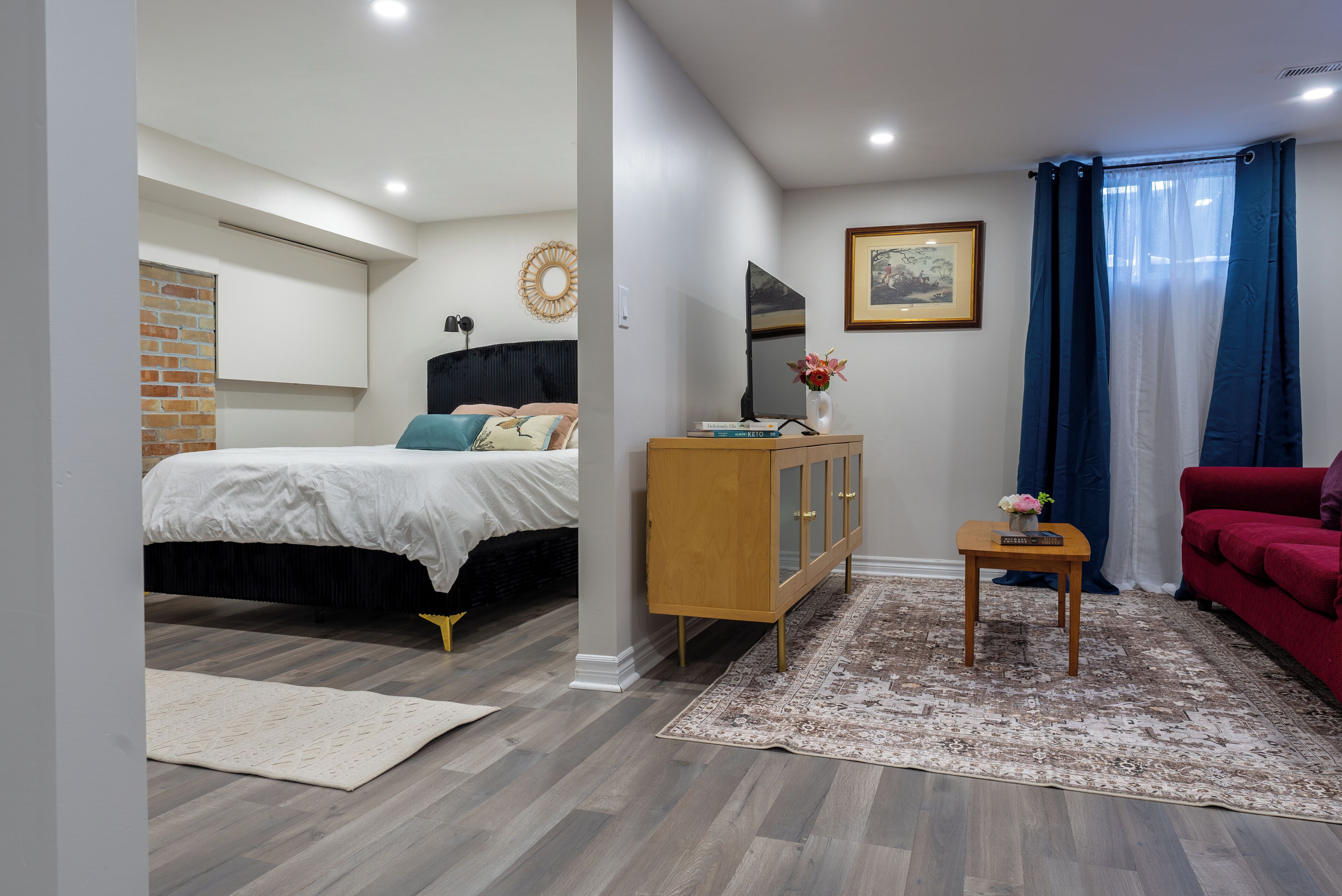 1 bedroom, desk, free WiFi, bed sheets