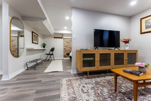 Interior - Brand New Apartment|East Galt|5mins>Downtown|Wi-fi (Cambridge)