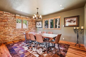 Hus, 4 soverom | Spiseområde