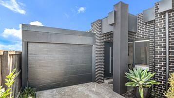 Apartment | Property grounds