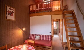 Living area - Orgentil 24 (Les Avanchers-Valmorel)