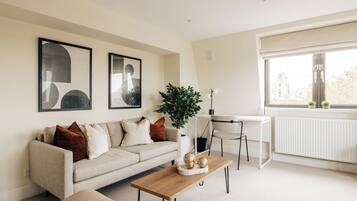 Apartment, 1 Bedroom, Kitchen | Living area | 43-inch Smart TV with digital channels