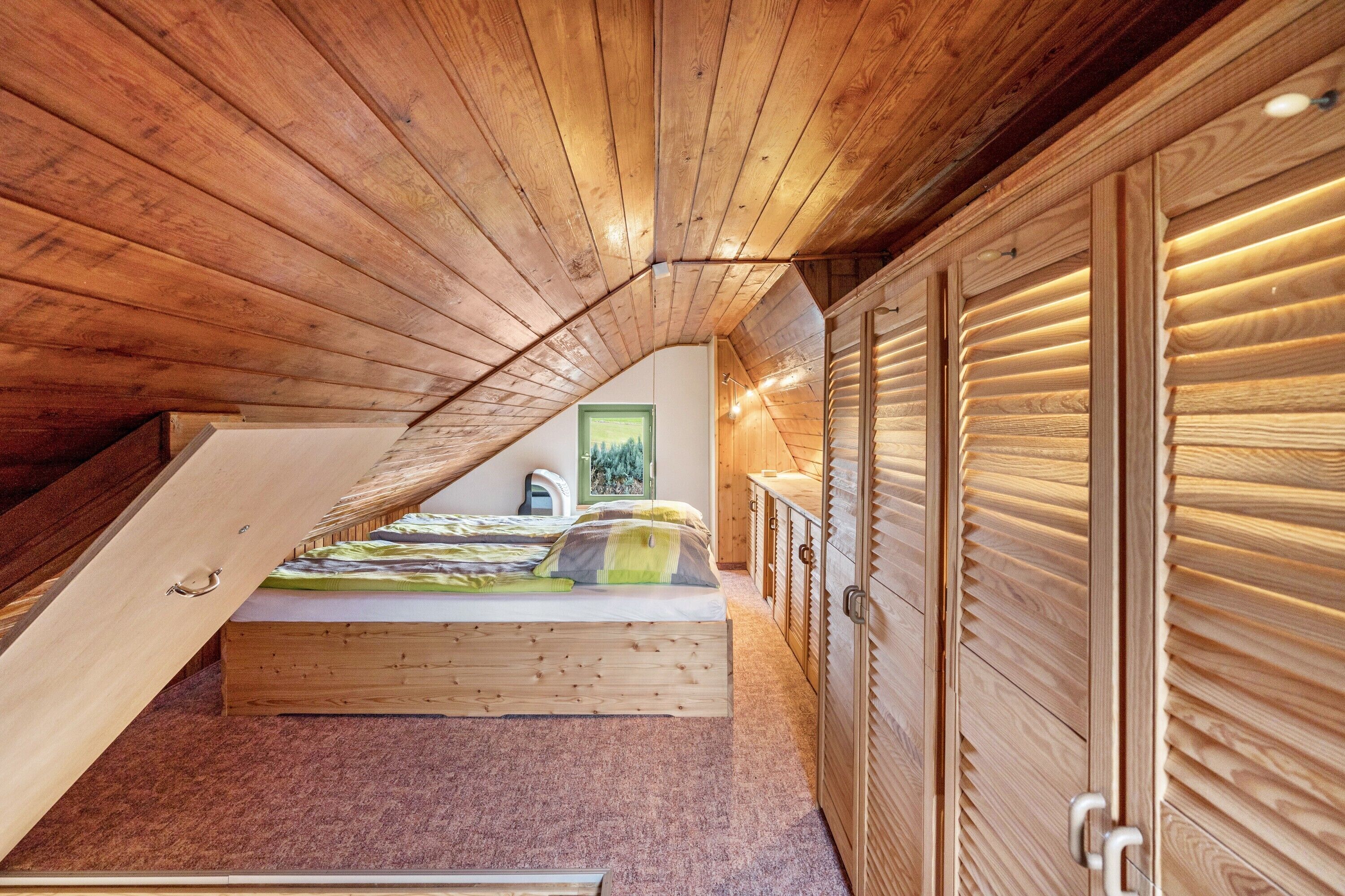 1 habitación y ropa de cama 