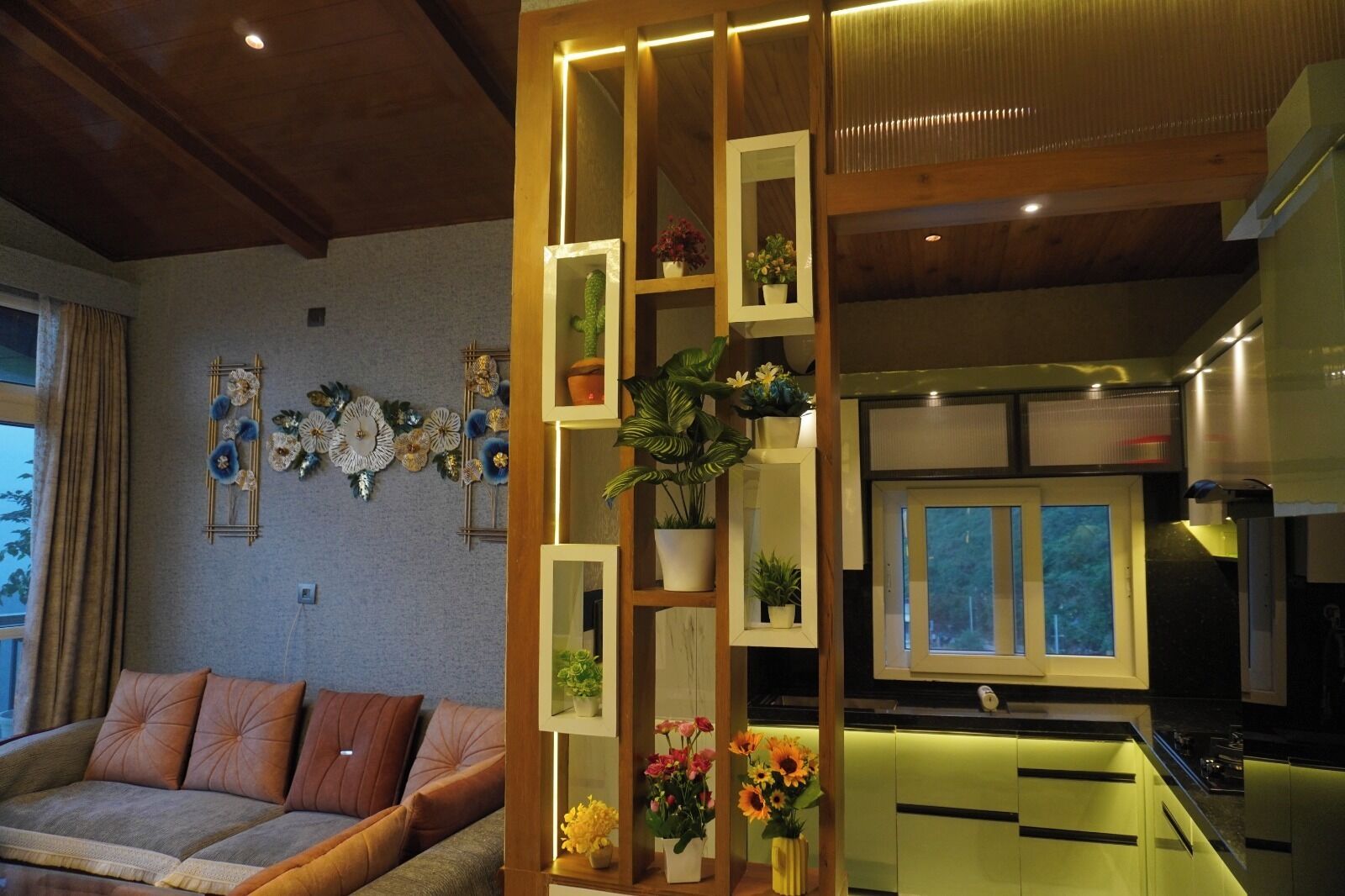 华丽套房 | 办公桌、免费 WiFi