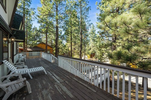 The Mountain Treehouse