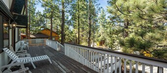 เดอะ เมาน์เทน ทรีเฮาส์