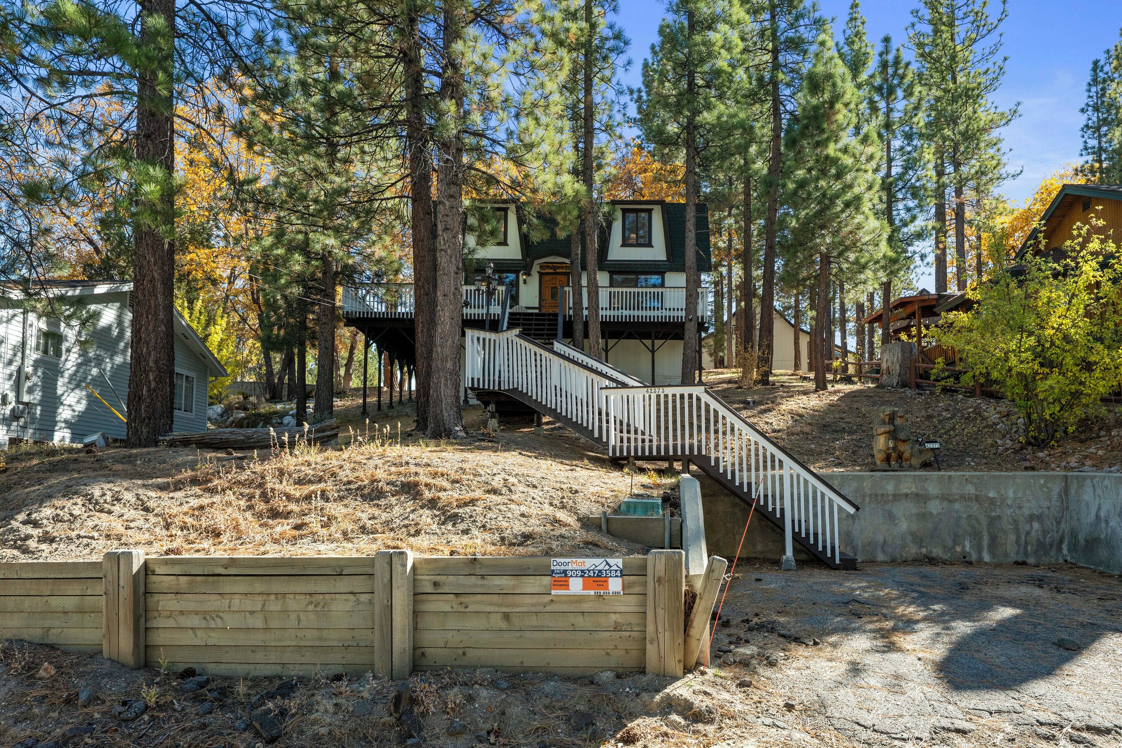 Πρόσοψη καταλύματος