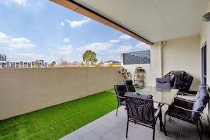 Apartment | Speisen im Freien