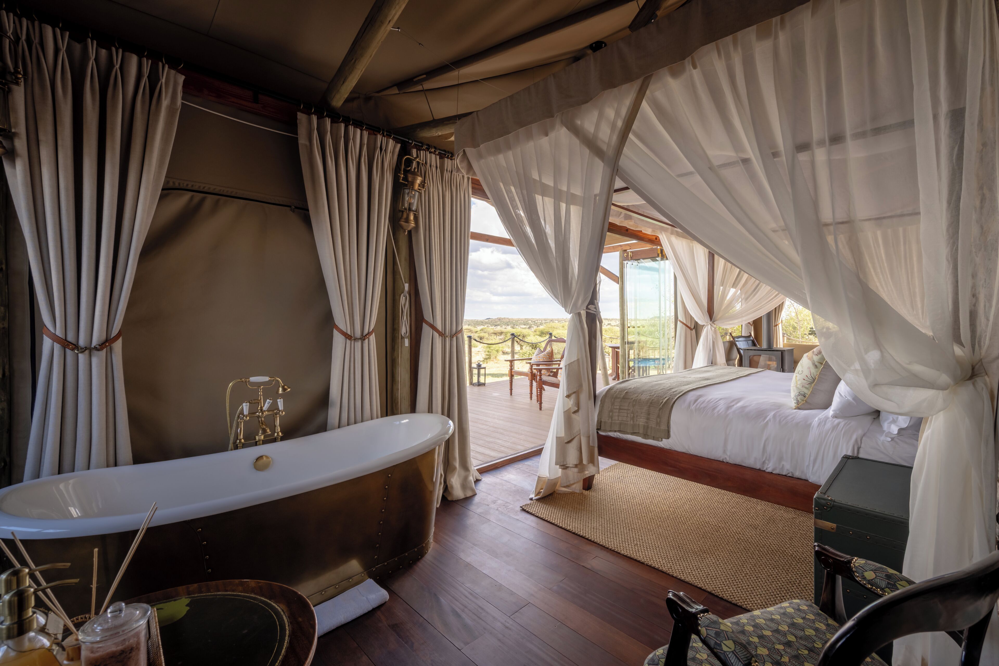 Superior Suite, Patio, Mountain View | Minibar, in-room safe, free WiFi, bed sheets