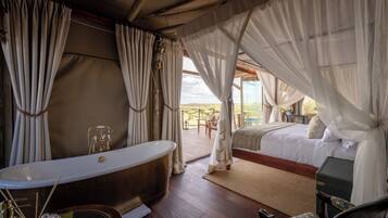 Superior Suite, Patio, Mountain View | Minibar, in-room safe, free WiFi, bed sheets