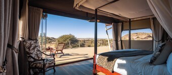 Maloba Lodge - Private Game Reserve