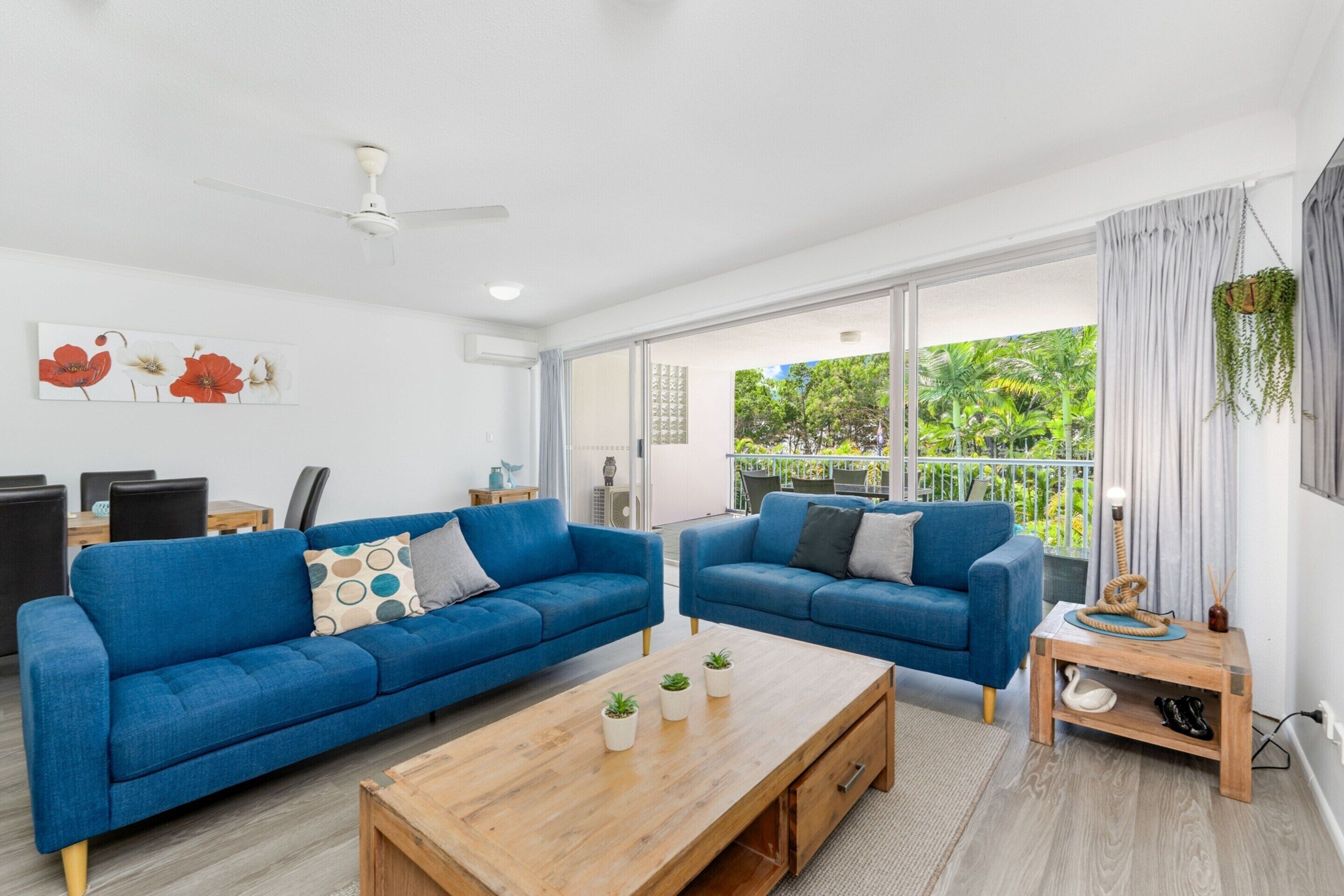 Căn hộ | Khu phòng khách | TV màn hình phẳng 