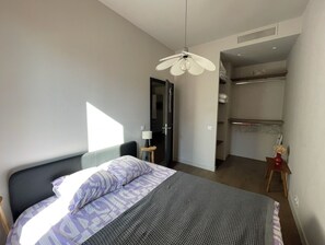 1 soverom, strykejern/-brett, wi-fi og sengetøy