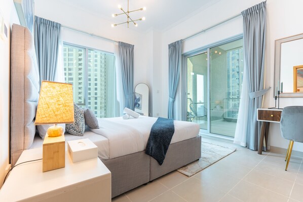 1 bedroom, in-room safe, iron/ironing board, free WiFi - Next to Marina Canal 1BR, Near from the Tram, Marina Beach and The Walk (Dubai)