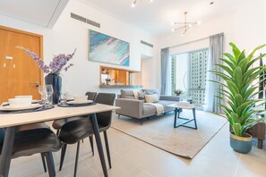 Interior - Next to Marina Canal 1BR, Near from the Tram, Marina Beach and The Walk (Dubai)