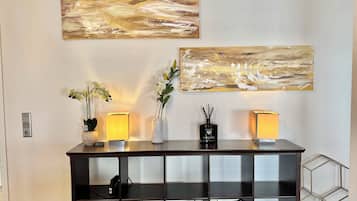 Comfort-Villa, Gartenblick | Wohnbereich