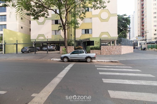 3 Bedroom Apt w/ A/C in Goiania Eon0402