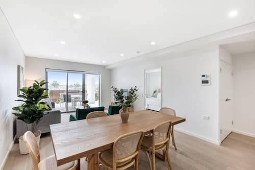 Apartment | Dining