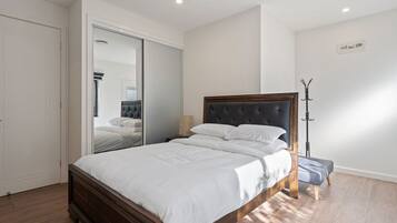 Apartment | 1 bedroom, iron/ironing board