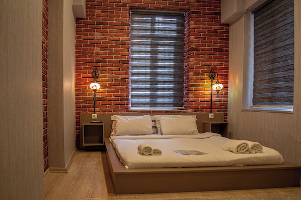 Eenvoudige tweepersoonskamer | Een strijkplank/strijkijzer, gratis wifi