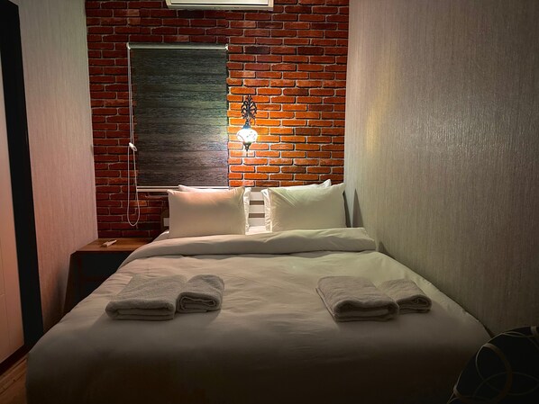 Iron/ironing board, free WiFi