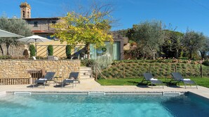 Unclassified image, 3 of 53, button - House in the heart of Chianti, with 4 bedrooms, each with a private bathroom. (Toscana)