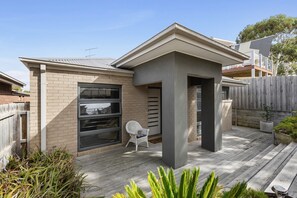 Apartment | Exterior - Cosy 3-bedroom Retreat With Outdoor Space (Torquay)