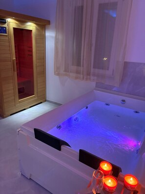 Interior - THE DREAM luxury house. Independent with suite and SPA and private garden (Santa Tecla)