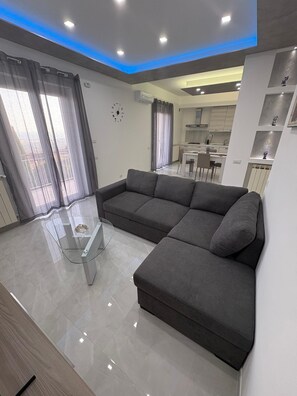 Smart TV, stereo - THE DREAM luxury house. Independent with suite and SPA and private garden (Santa Tecla)
