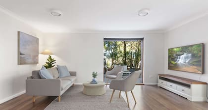 Stylish 3-bed Newport Stay With Balcony