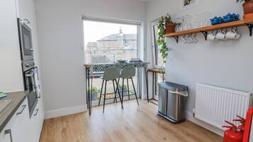 Casa de campo | Cocina privada | Lavavajillas y utensilios de cocina