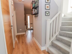 คอทเทจ | ภายใน