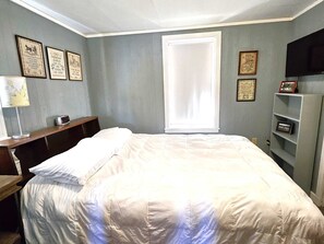 3 bedrooms, WiFi, bed sheets