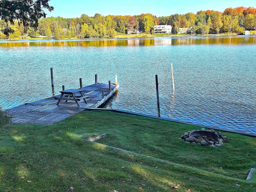 Vintage Clam Cottage