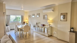 House | 1 bedroom - 24 NIC - Stay Charm Classic Apartment (Strovolos)