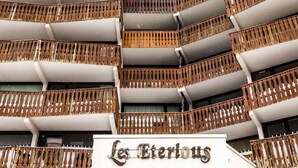 Unclassified image, 3 of 3, button - Magnificent 70 m2 Apartment, Completely Renovated, in the Heart of Val Thorens (Les Belleville)