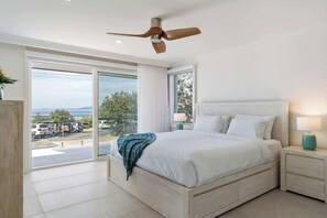 4 bedrooms, desk, iron/ironing board, WiFi